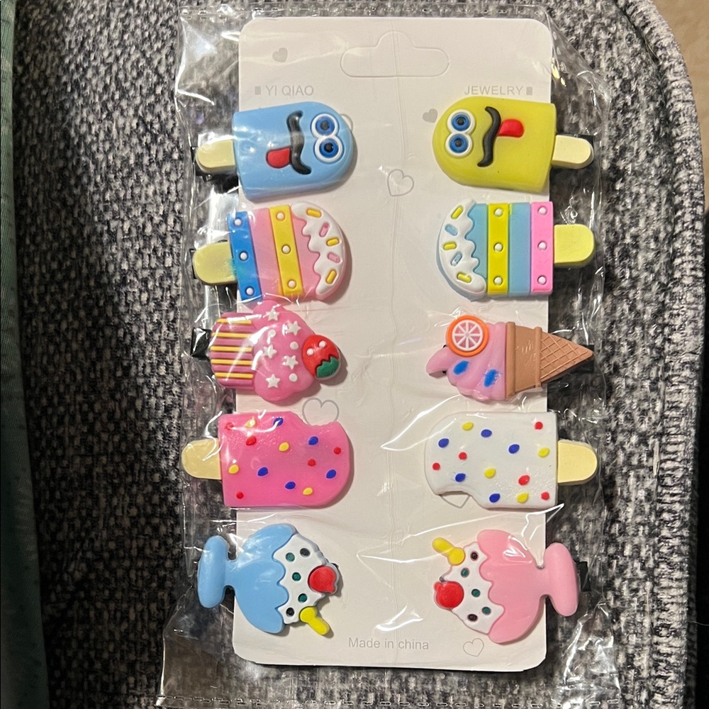NWOT 10 Pk Ice Cream Themed Hair Clips